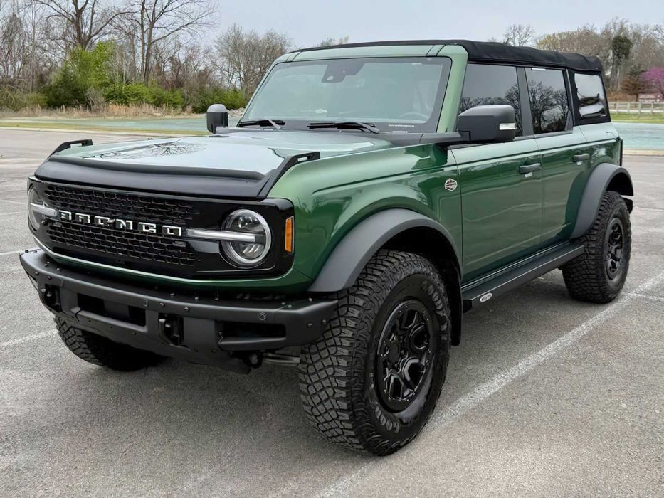 Ford Bronco      2022