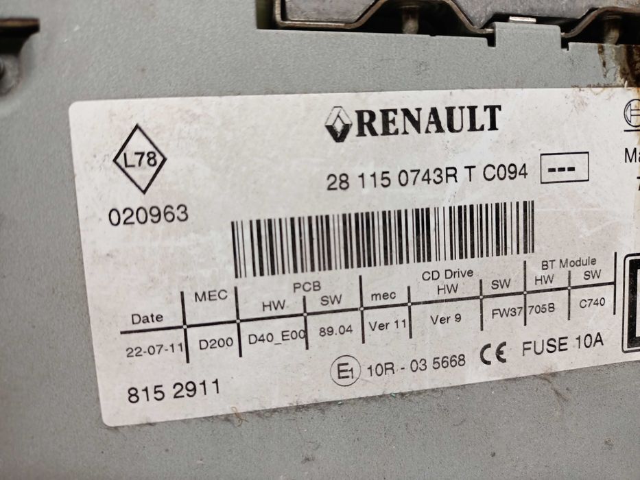 radio Renault Megane III scenic III + kod
