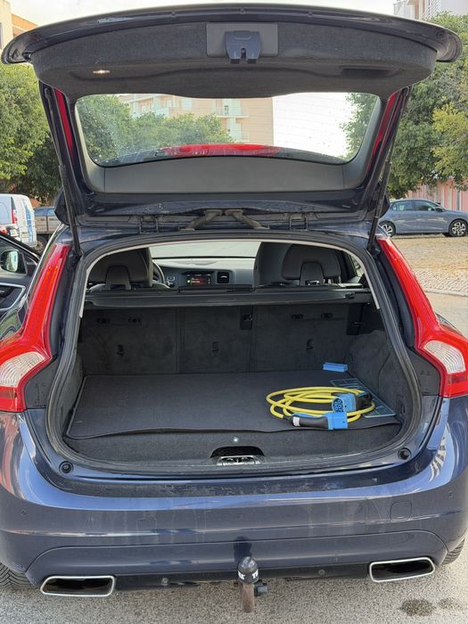 Volvo V60 hybrid 2014