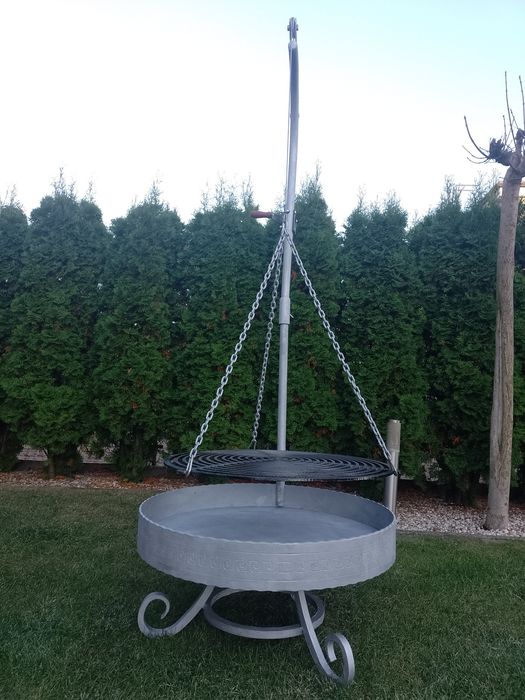 Grill ogniskowy solidny