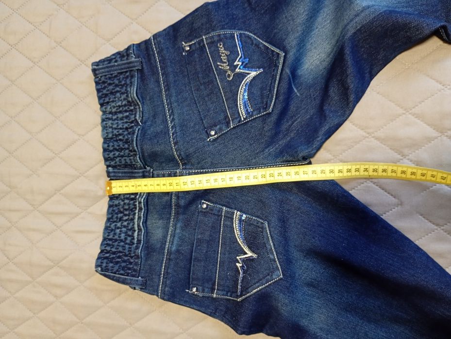 Джинсові штани на дівчинку