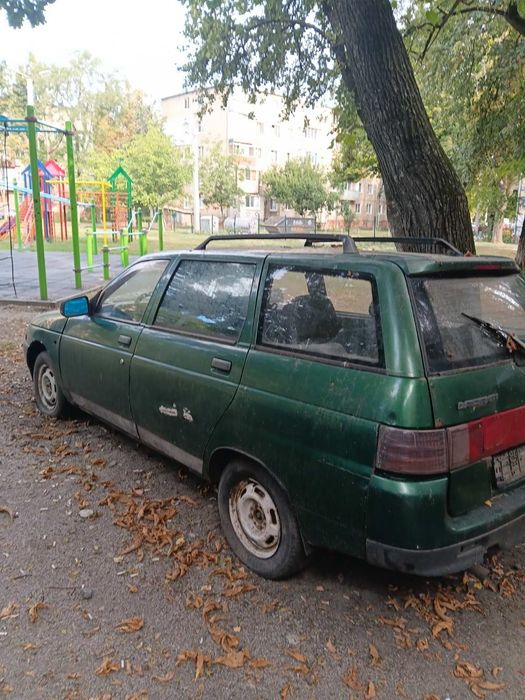 Продам ВАЗ 2111 , требует ремонт