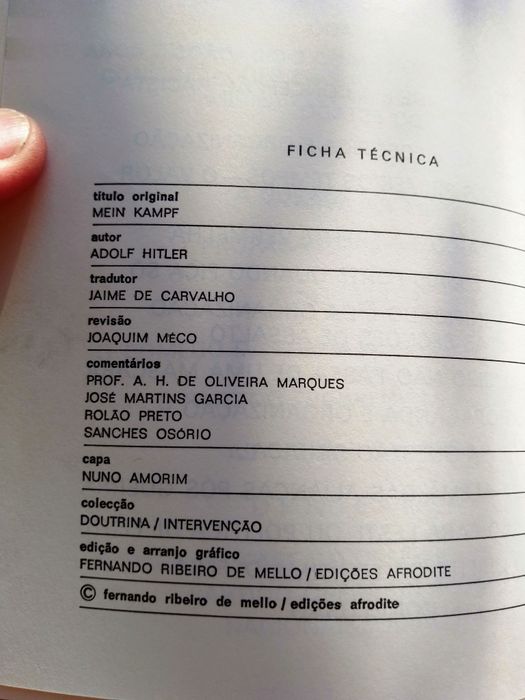 Adolf Htler a minha Luta-J.Garcia-1eAfrodite15E-P.electronica3EDesde3E64739146394497121