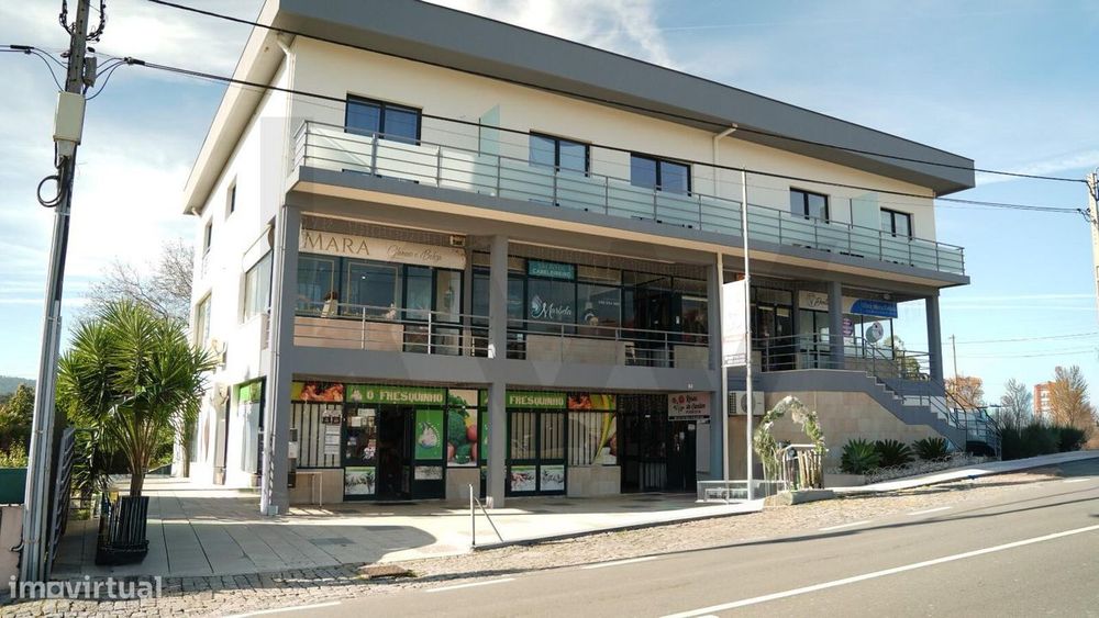 TRESPASSE | Minimercado em Nine: Negócio Consolidado, Chave na Mão, co