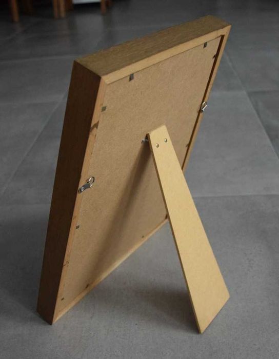 Quadro com 16 medalhas com símbolos Atum Ra (Antigo Egito)
