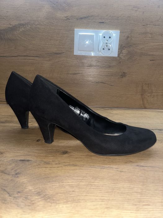 Buty na obcasie damskie 41