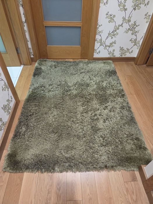 Tapete pêlo alto verde