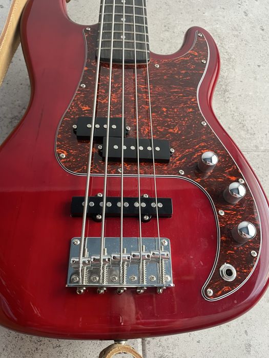 Gitara basowa Harley Benton 5-strukowa