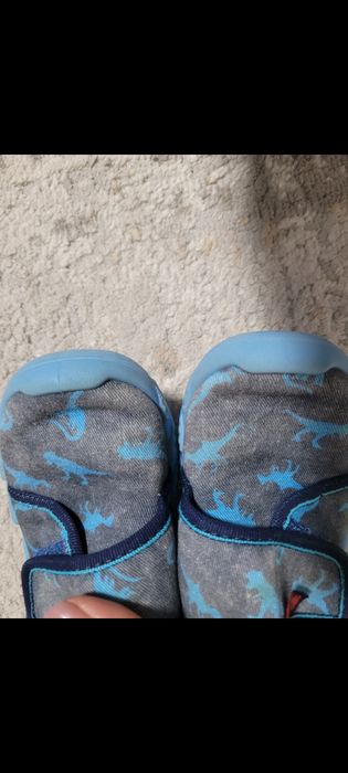 Продам тапочки в садочок на хлопчика. Розмір 26. Устілка 16см