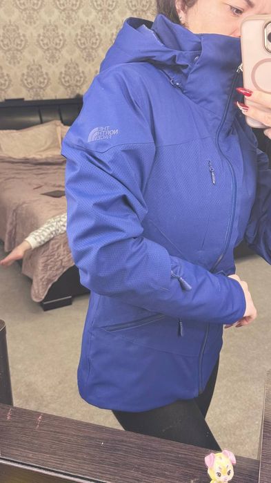 Продам куртку,зима рр ХС