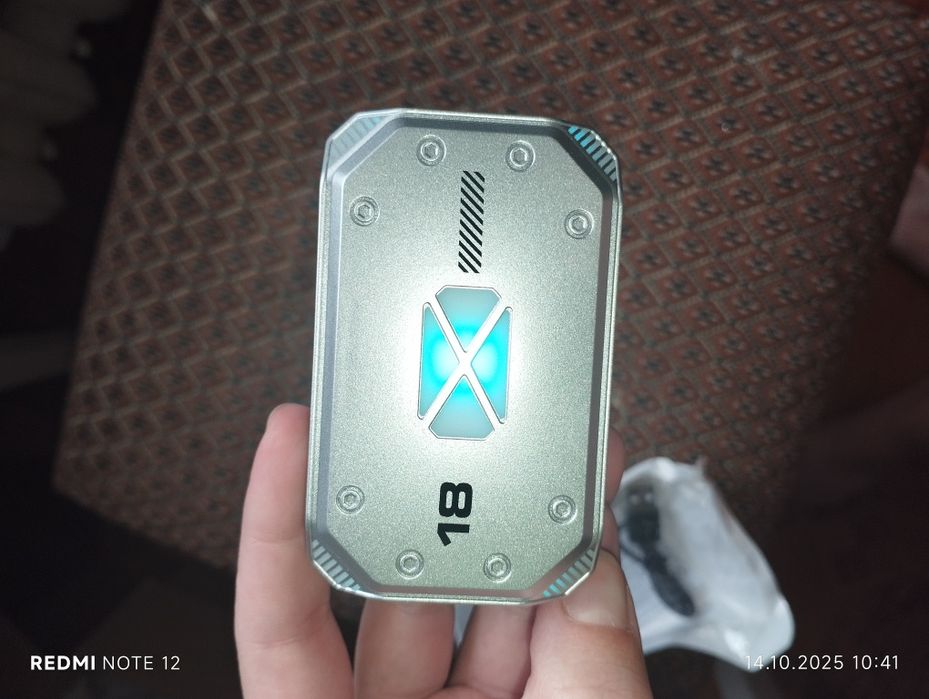 Навушники, нові.