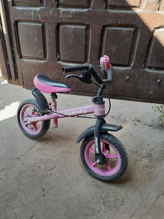 Trampolina trampolinę rowerki