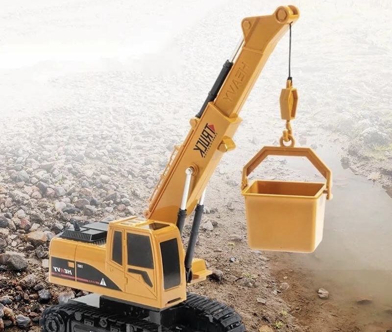 Дитячий підіймальний кран на пульті з ефектною підсвіткою та звуком