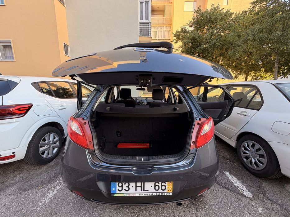 Mazda2  - 2009 gasolina
