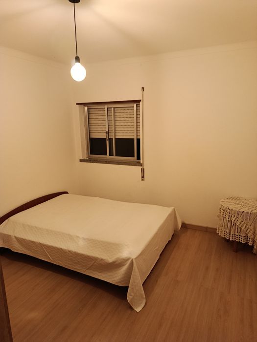 quarto para arrendar