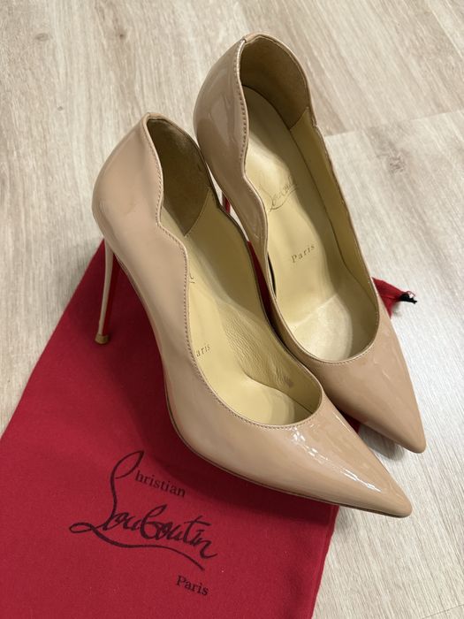 Туфлі louboutin chick лабутени 40