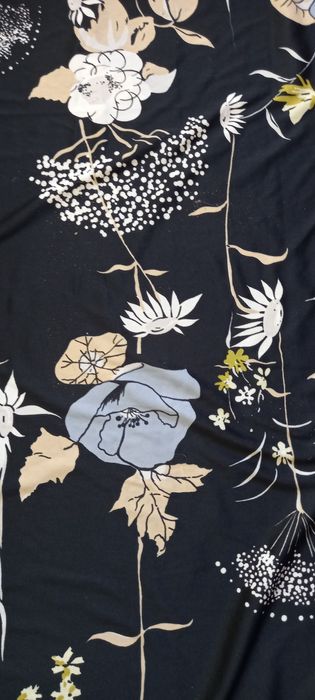 Materiał na sukienkę 2,40 x 1,60