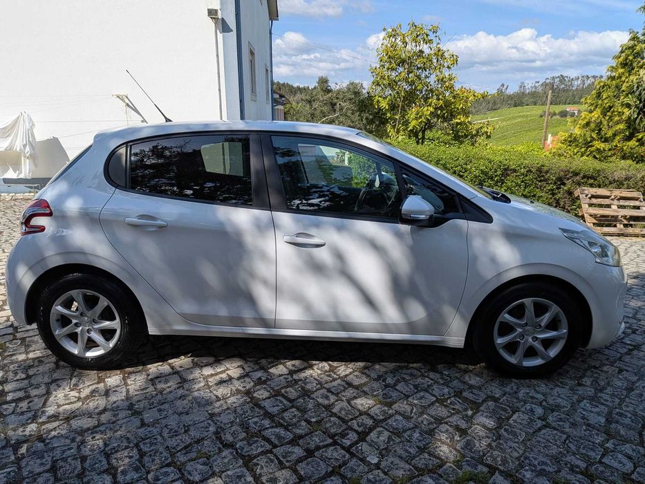 Peugeot 208, 2015 - 133.000 km