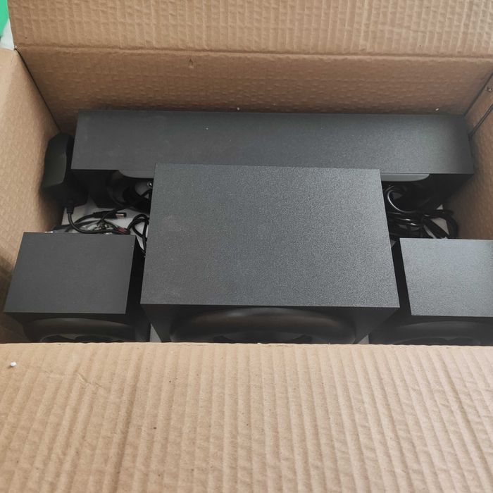 OPORTUNIDADE Sistema de Som 3.1 Bluetooth