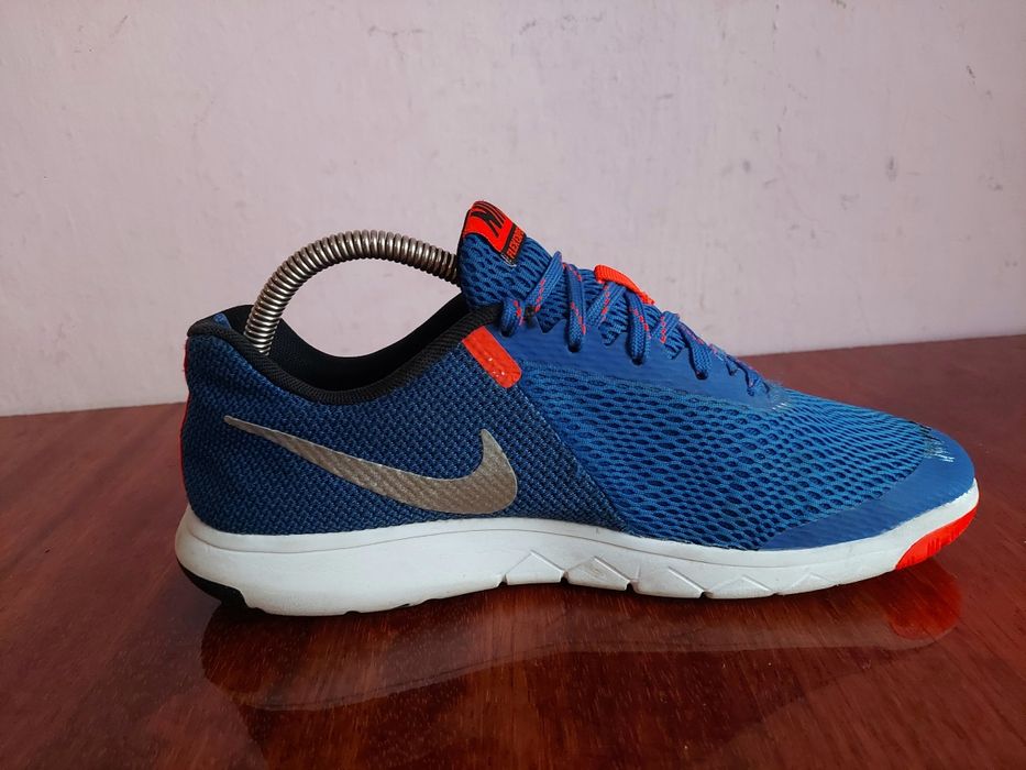 Кроссовки бігові фірми Nike Flex Experience RN5 оригінал 

Розмір по б