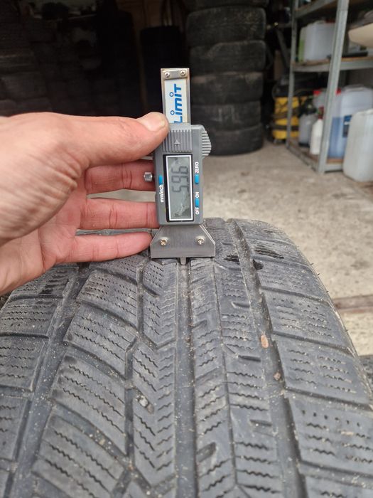 Шини зимові 225/40/R18 92V Cengeshan Montice CSC-901