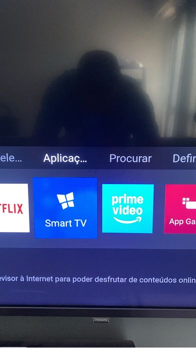 Tv Phillips Ambilight 43”
