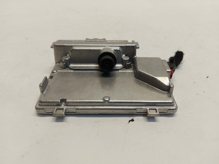 Opel grandland ii kamera asystent pasa przód 9864607480