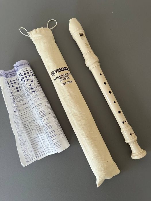 блок-флейта Yamaha YRS-24B сопрано/дескант (барочная система).