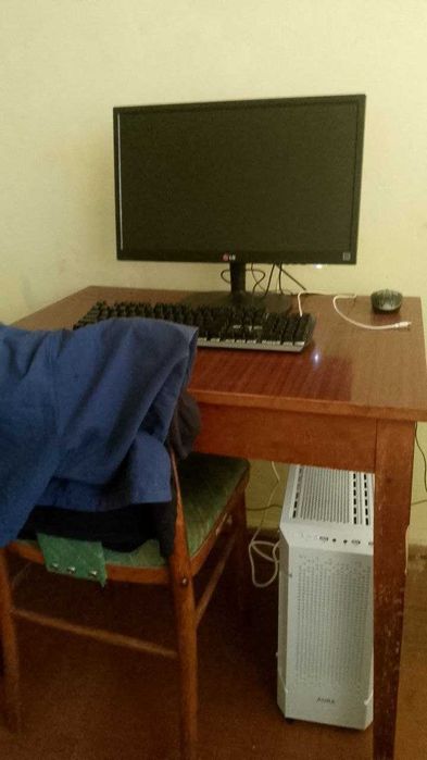 Продаю компютер,