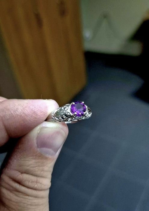 кольцо из серебра 925 пробы с  родолит гранатом -   6мм, 1 карат