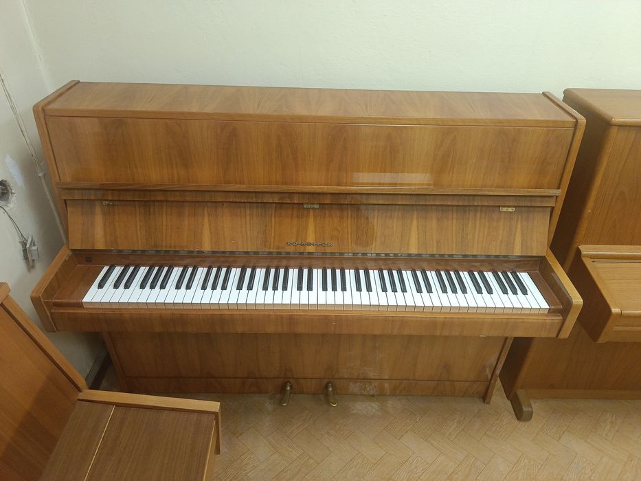 Pianino "Eduard Seiler"