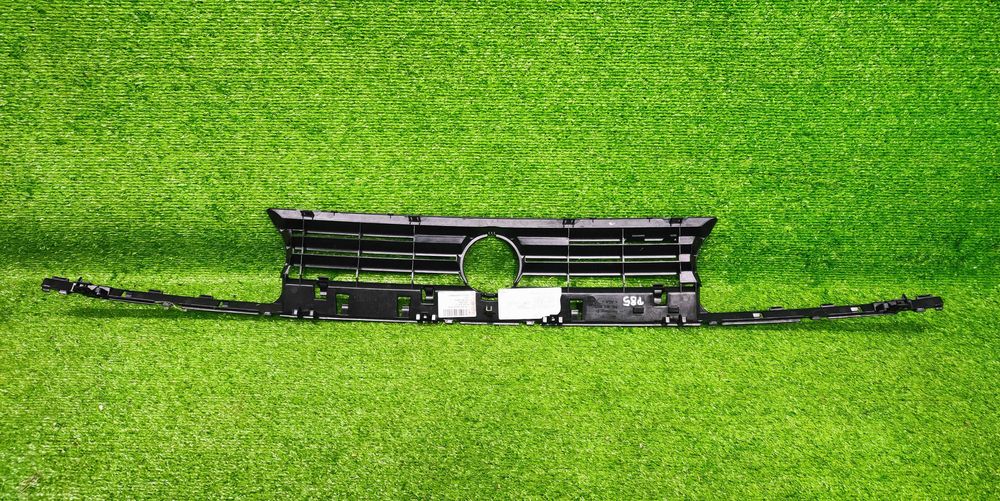 Atrapa Gril Grill Listwa Volkswagen Golf 3 III 1991- OE VW