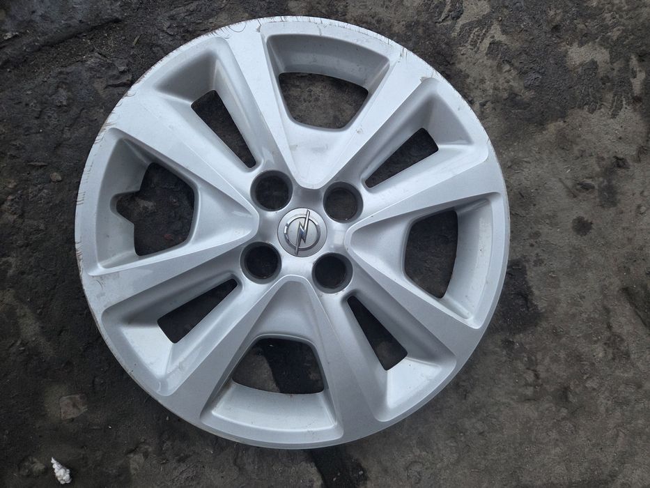 Оригінальні ковпаки r15, Opel.