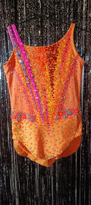 Купальники для художньої гімнастики