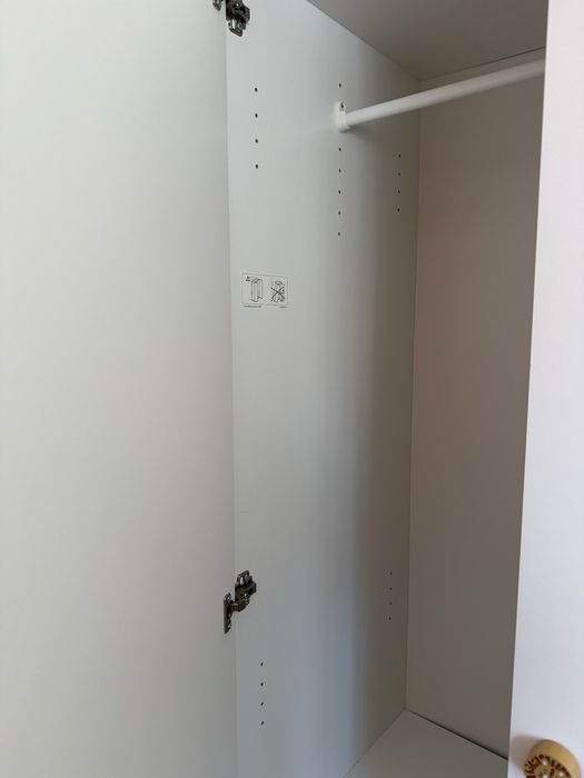 Roupeiro 2 portas IKEA