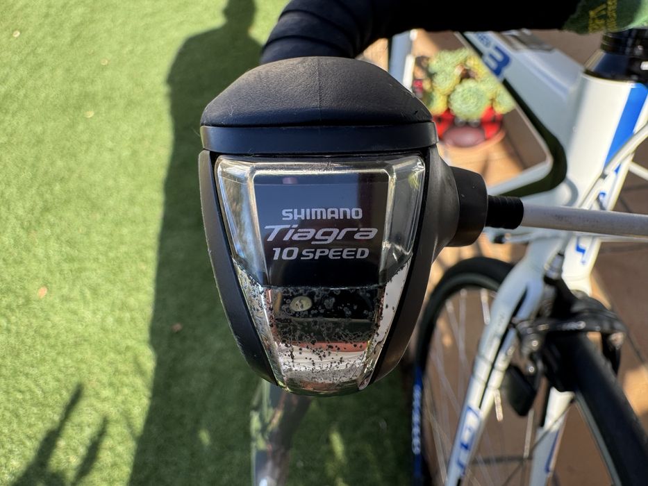Bicicleta de estrada GT Series 3