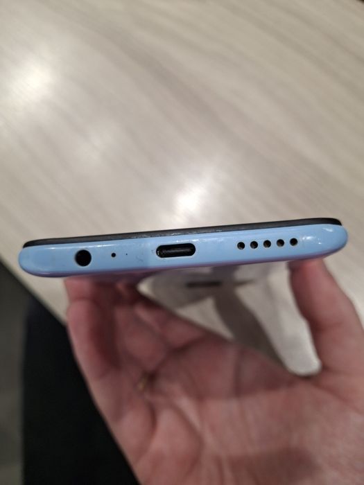 Продам Redmi Note 9