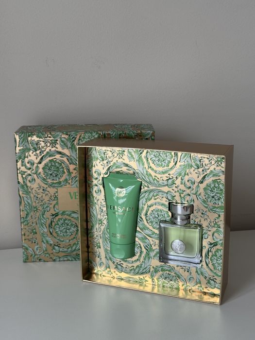 Zestaw Versace versense - wida toaletowa + balsam