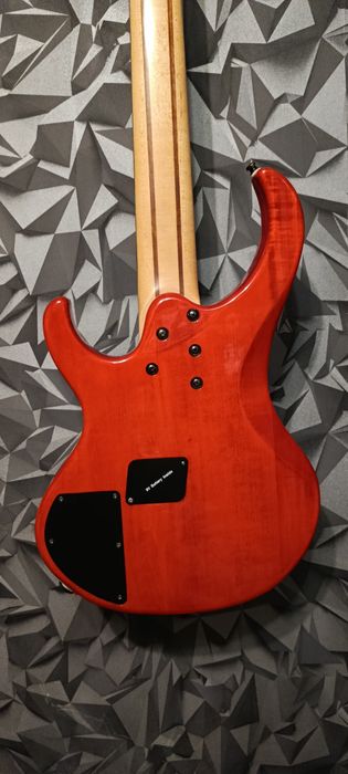 Gitara basowa Ibanez BTB405QM