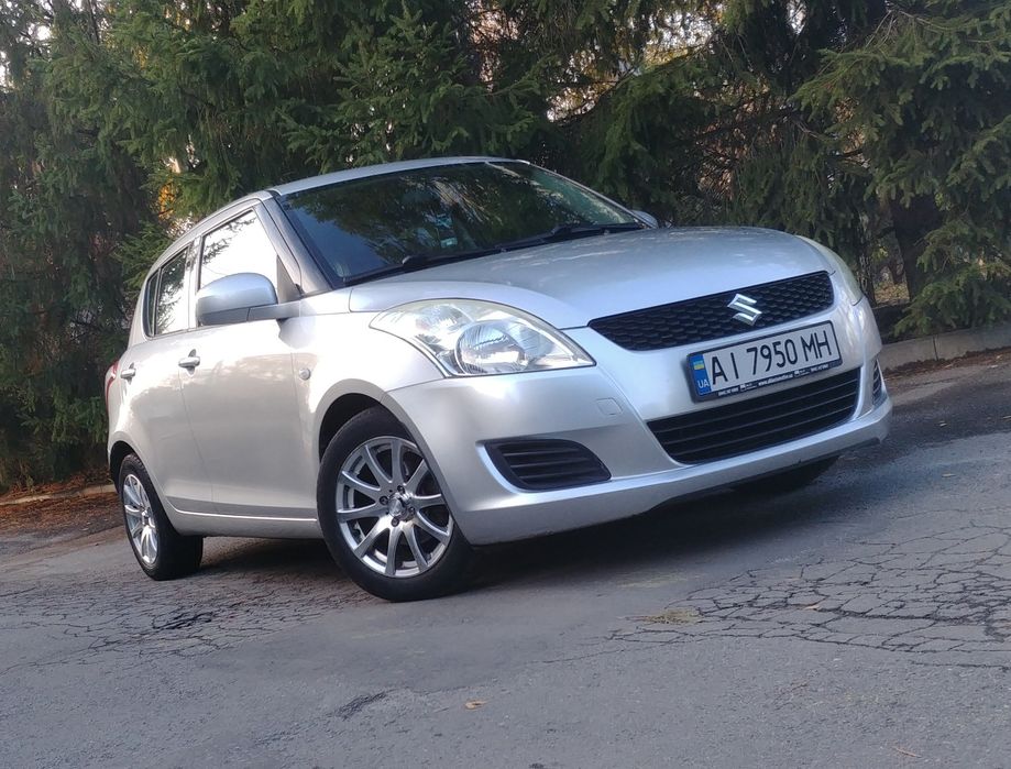Suzuki swift 2011