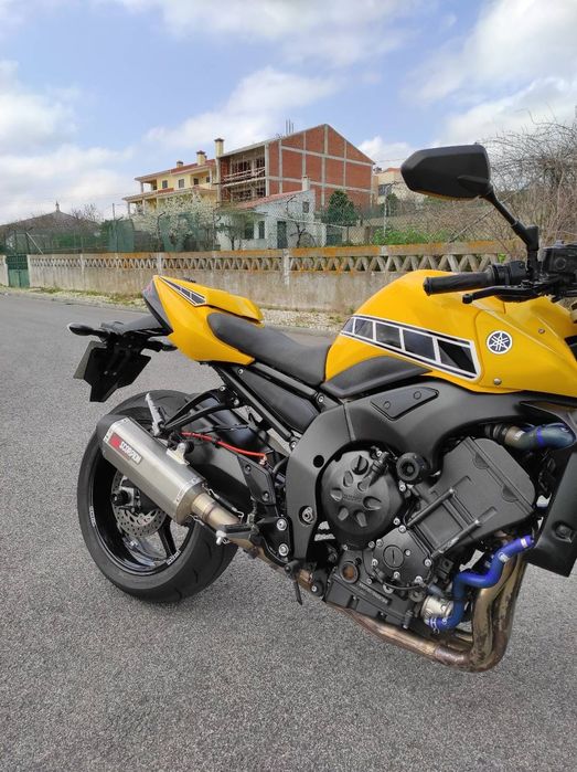 Yamaha FZ1-N 150cv