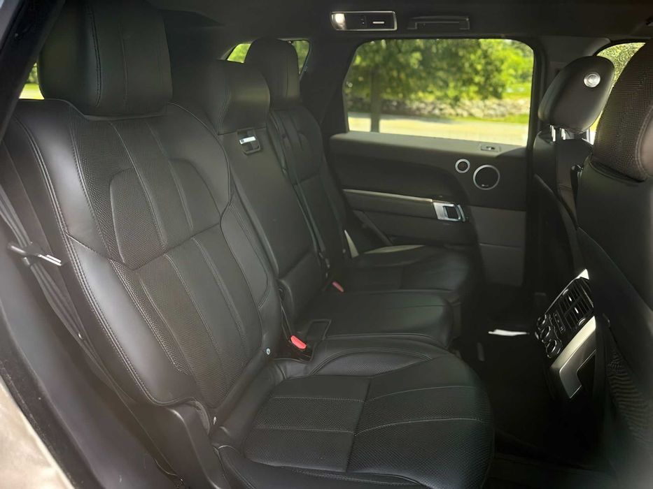 Land Rover Range Rover Sport HSE      2016