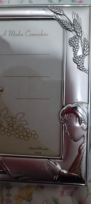 Moldura com prata platinada