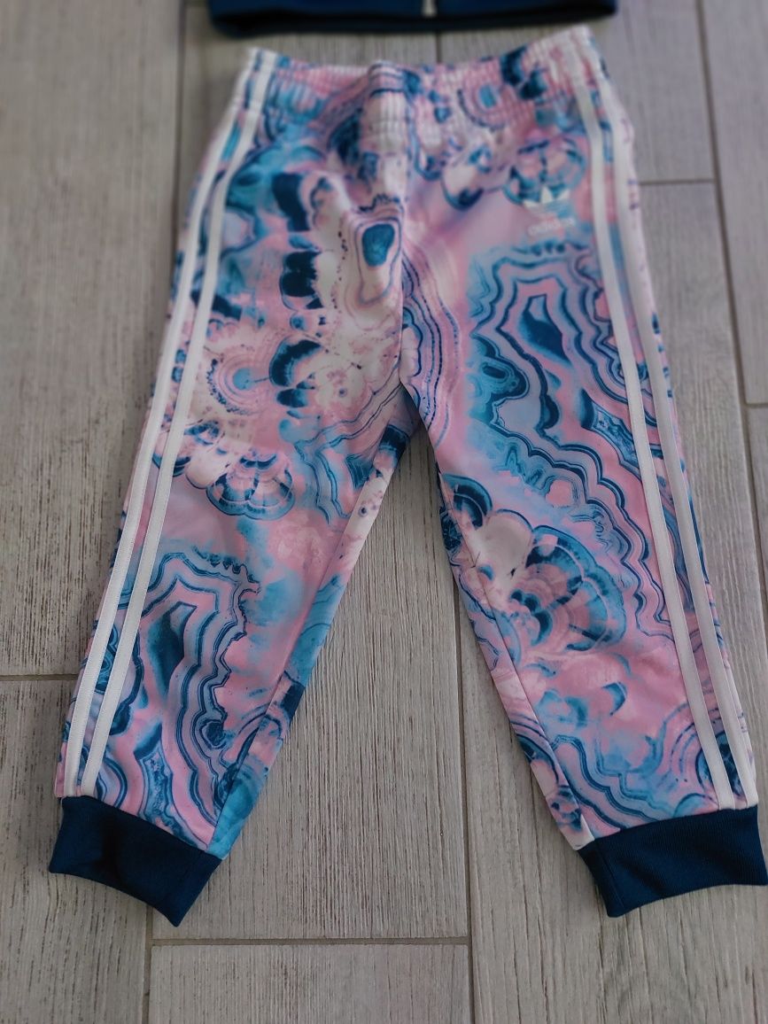 Komplet bluza spodnie Dres adidas dla dziewczynki oryginalny 98 2 3 l Nowy S cz OLX.pl