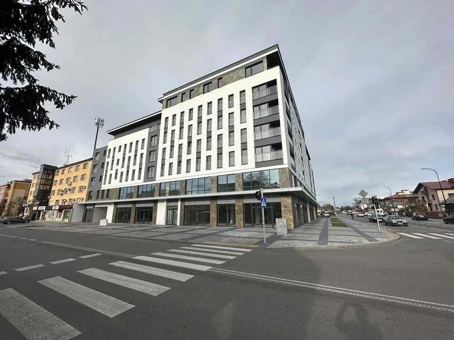 Wynajmę lokal usługowy 43 m2 Biłgoraj, Komorowskiego 3b