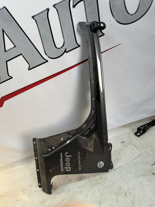 Крило ліве jeep wrangler JL оригінал