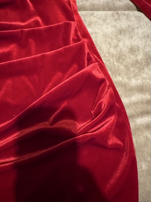 Vestido NOVO vermelho tamanho S/M