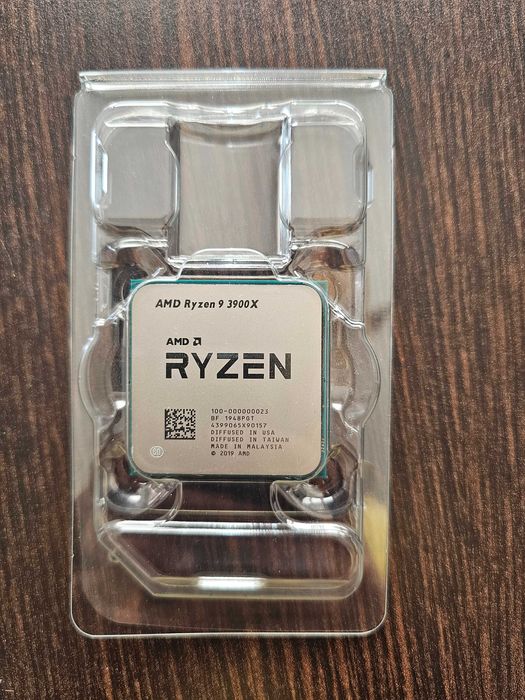 AMD Ryzen 9 3900X