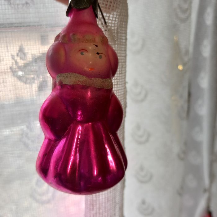 Новорічні.  Іграшки. .