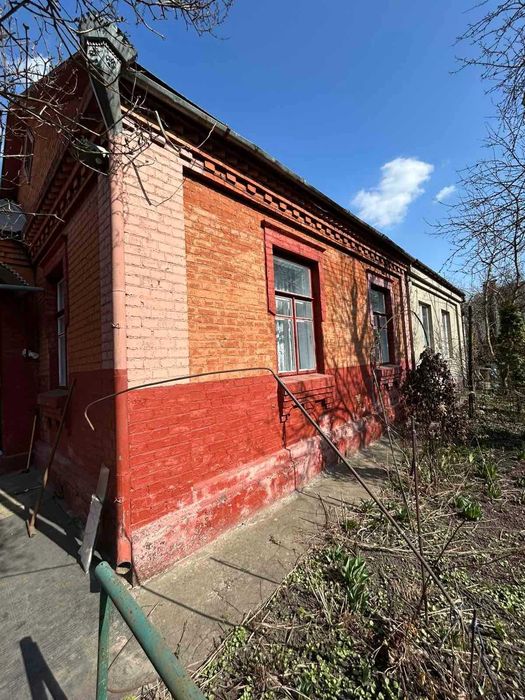 Продаж частини будинку в Центрі, вул. Плоска, 3 сотки землі, можливий продаж під державні програми